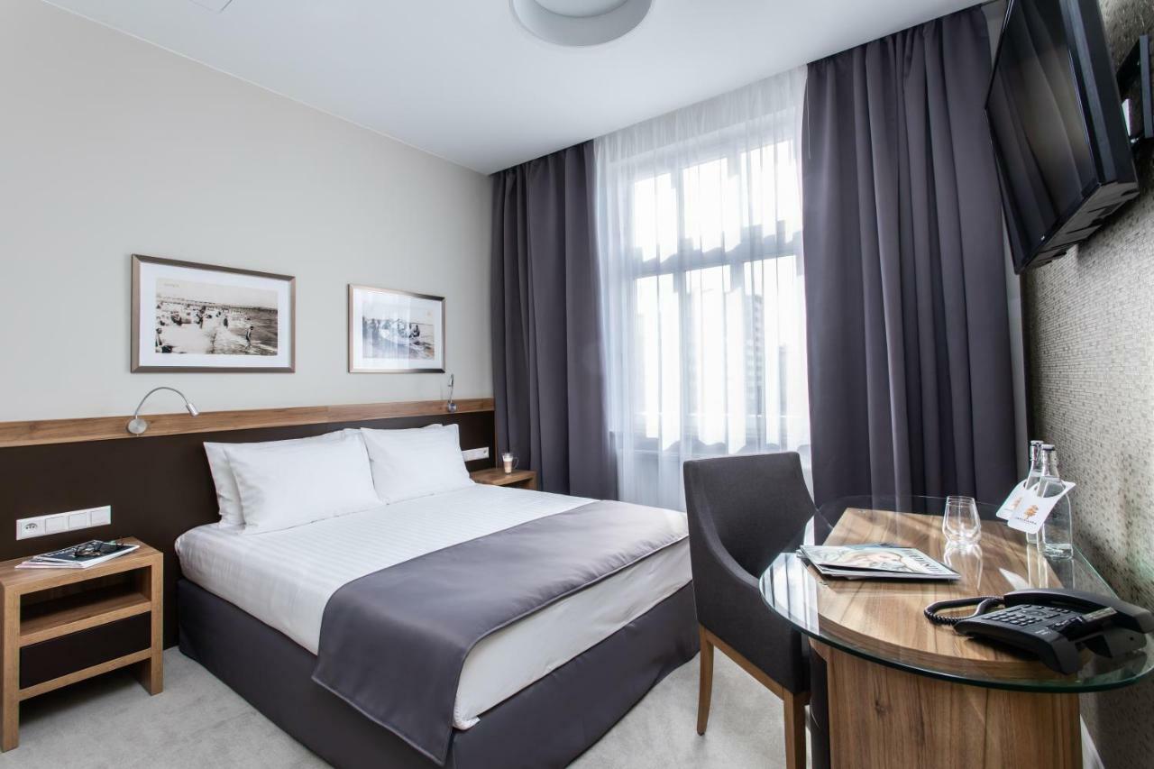גדינייה Jakubowy Hotel מראה חיצוני תמונה